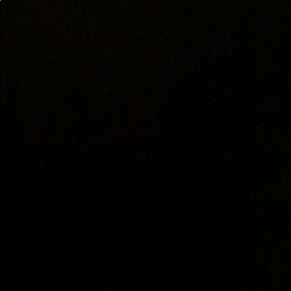 Meet your Posher, Yasmin - Picture 1 of 1